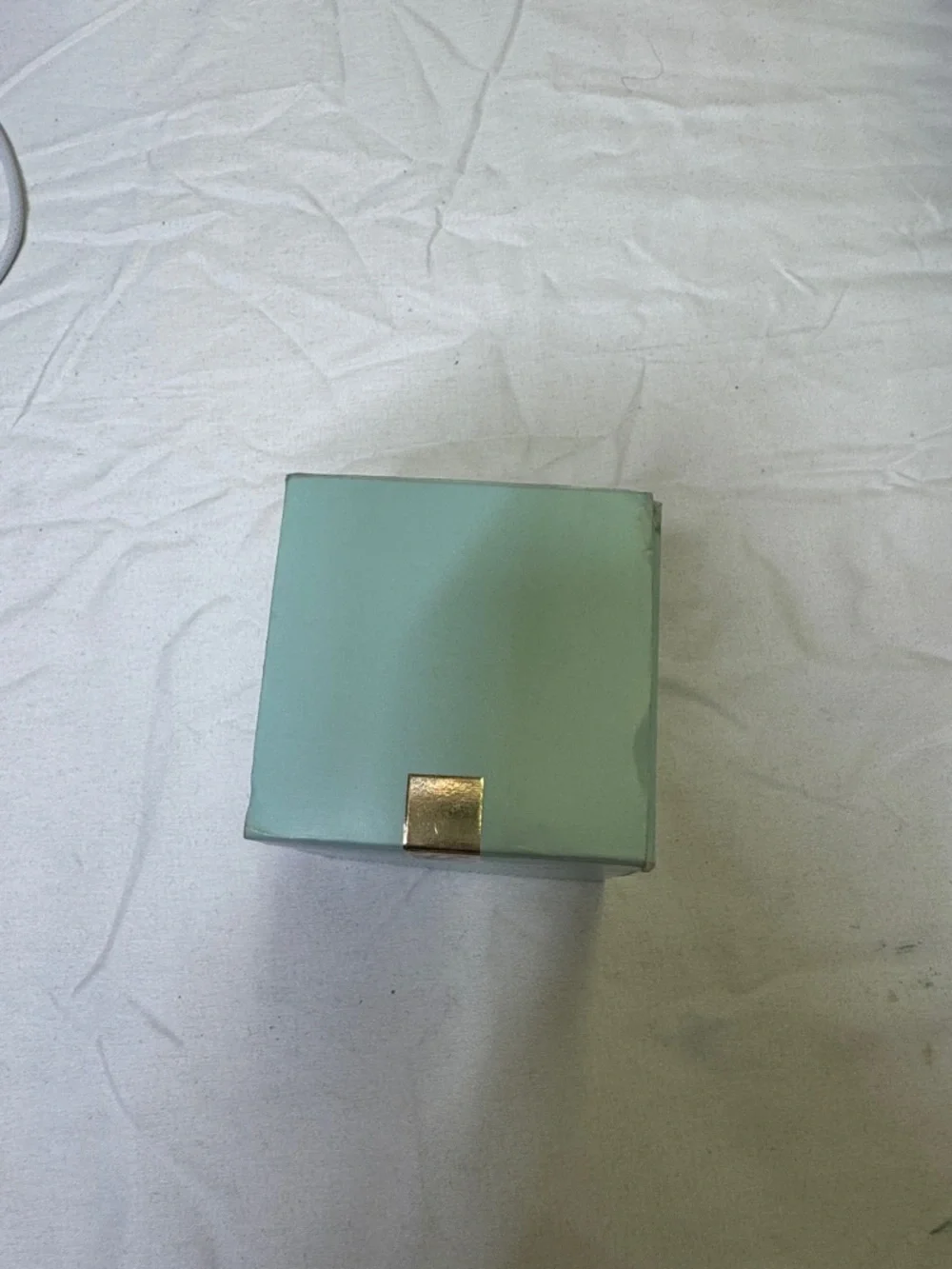 Estee Lauder DayWear Moisture Creme - Mint Green with Gold Accent - Picture 2 of 6